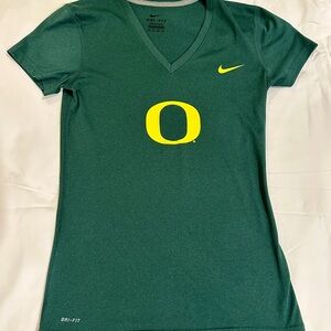 Nike Women's Oregon Ducks Logo Dark Green V-Neck Tee NWOT!